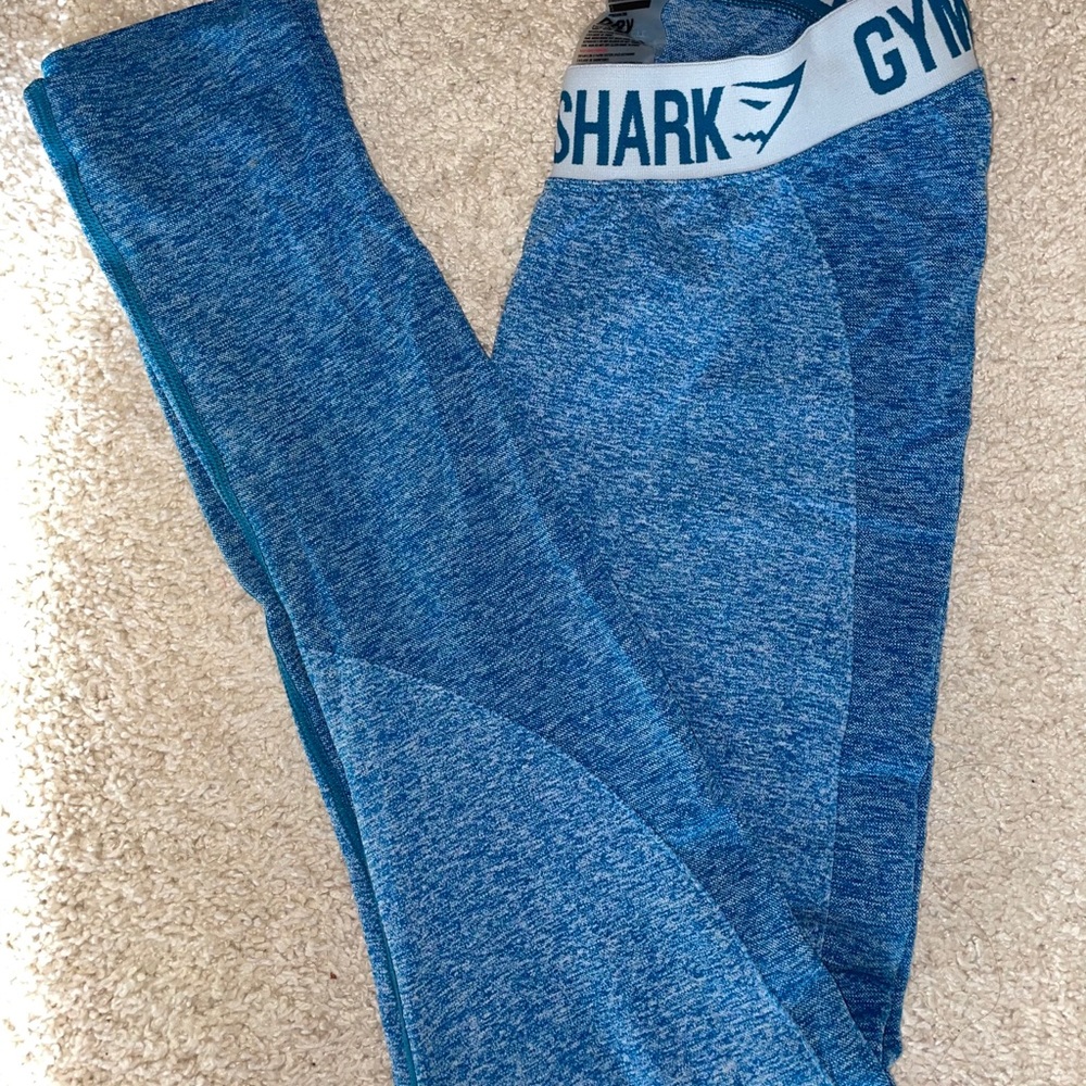 Rare Gym Shark Flex Leggings